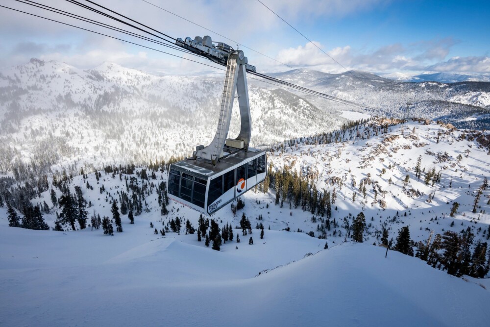 Ski Palisades Tahoe California USA 2