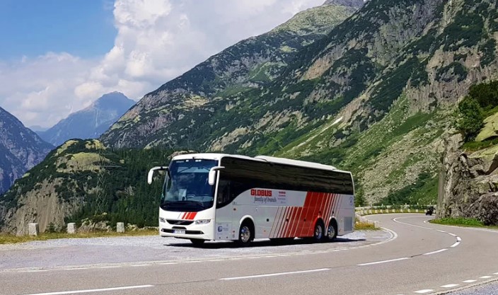 globus coach