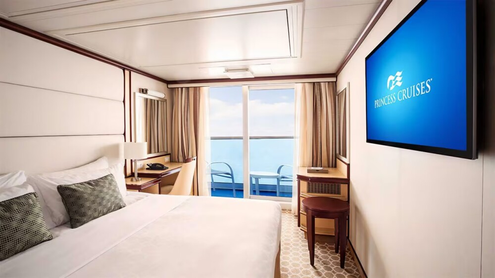 original royal class balcony stateroom photo