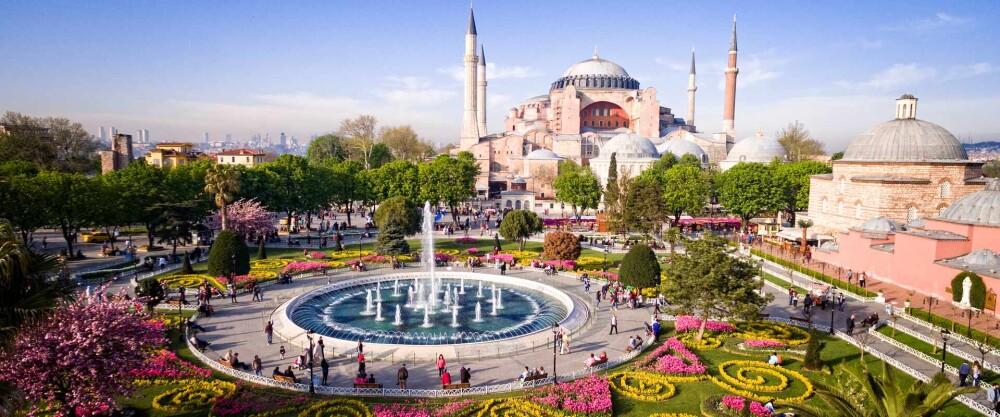 hc a eu turkey istanbul hagia sophia aerial 931220574 rf g web 12 5